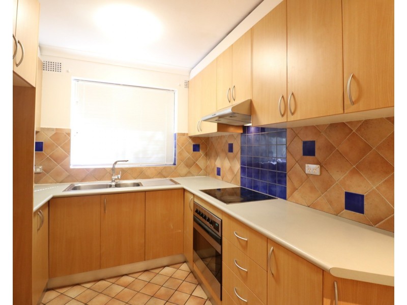 4/10 Sudbury Street, Belmore NSW 2192