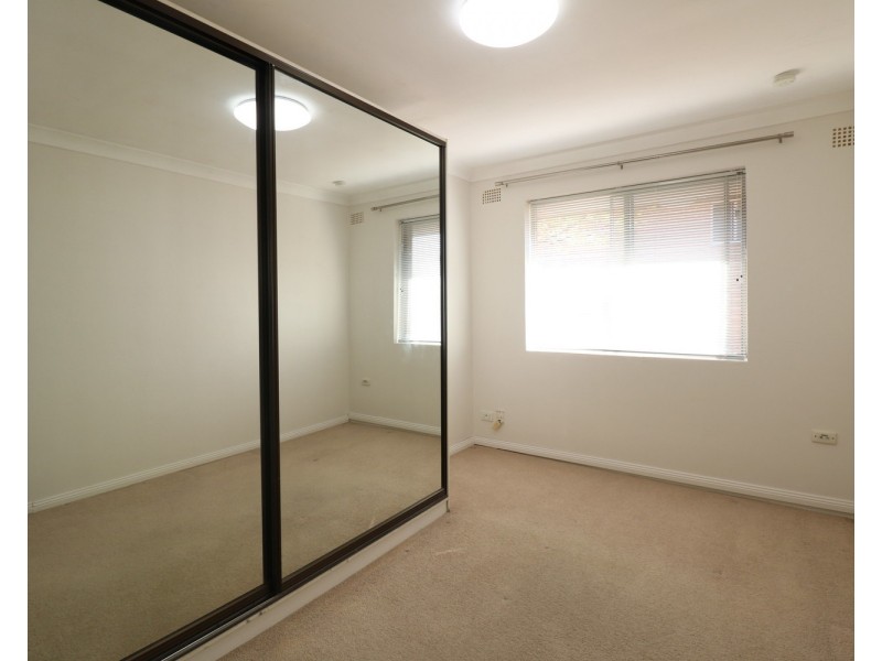 4/10 Sudbury Street, Belmore NSW 2192