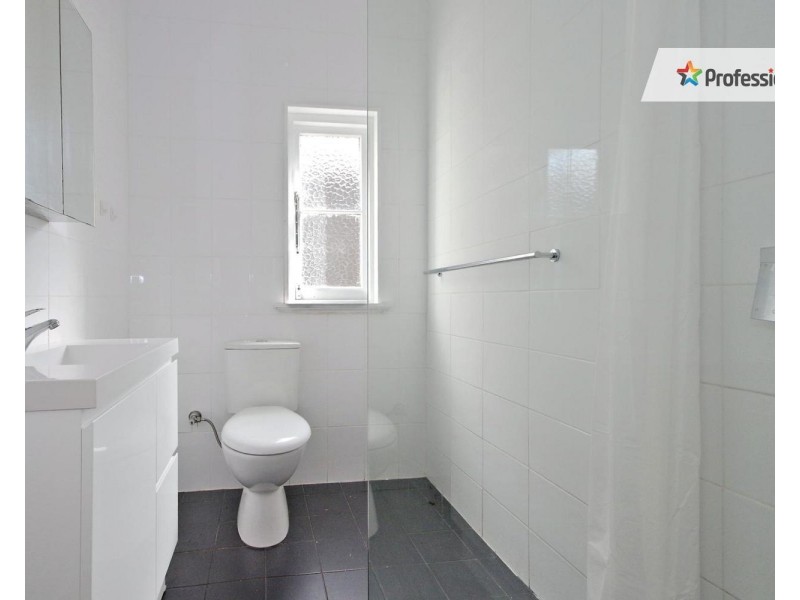 10 Allan Avenue, Belmore NSW 2192