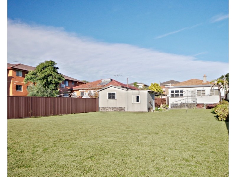 101 Yangoora Road, Lakemba NSW 2195