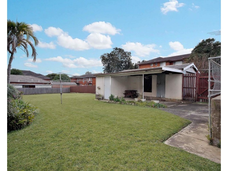 101 Yangoora Road, Lakemba NSW 2195