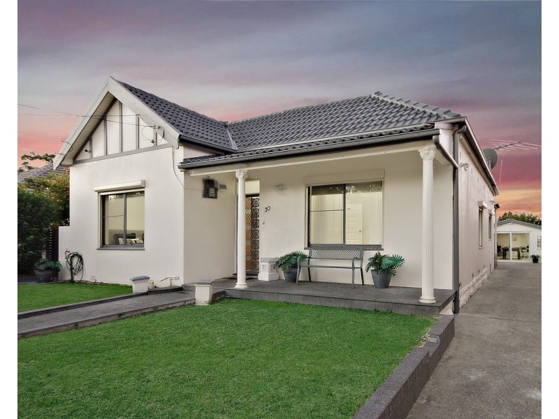 30 Chelmsford Avenue, Belmore NSW 2192