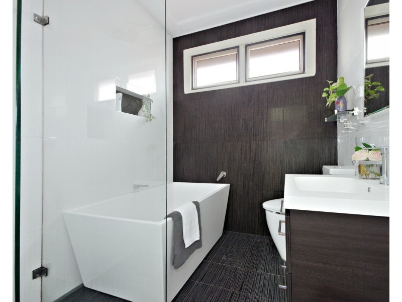 11 Allegra Avenue, Belmore NSW 2192