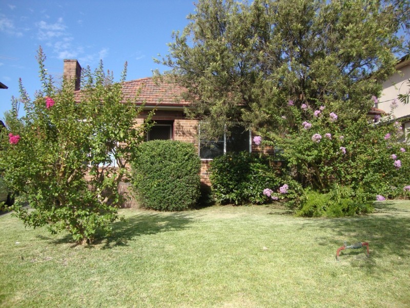 4 Burrimul Street, Kingsgrove NSW 2208