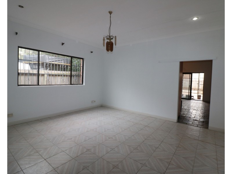 243 Livingstone Road, Marrickville NSW 2204