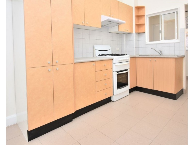 2/178 Canterbury Road, Canterbury NSW 2193