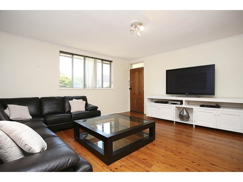 2/48 Flora Street, Roselands NSW 2196