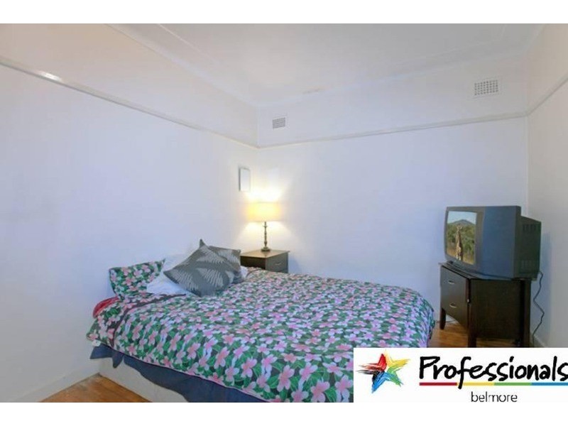 20 Blenman  Avenue, Punchbowl NSW 2196