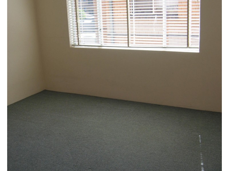 2/16 Sudbury Street, Belmore NSW 2192