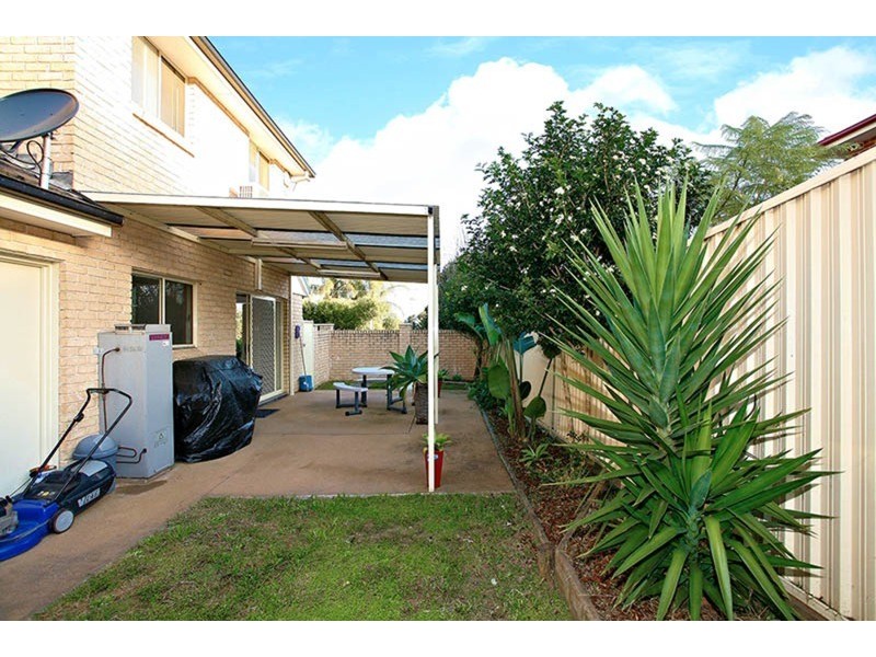 2/48 Townsend Street, Condell Park NSW 2200