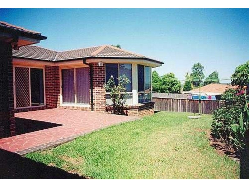 47 Kendall Drive, Casula NSW 2170