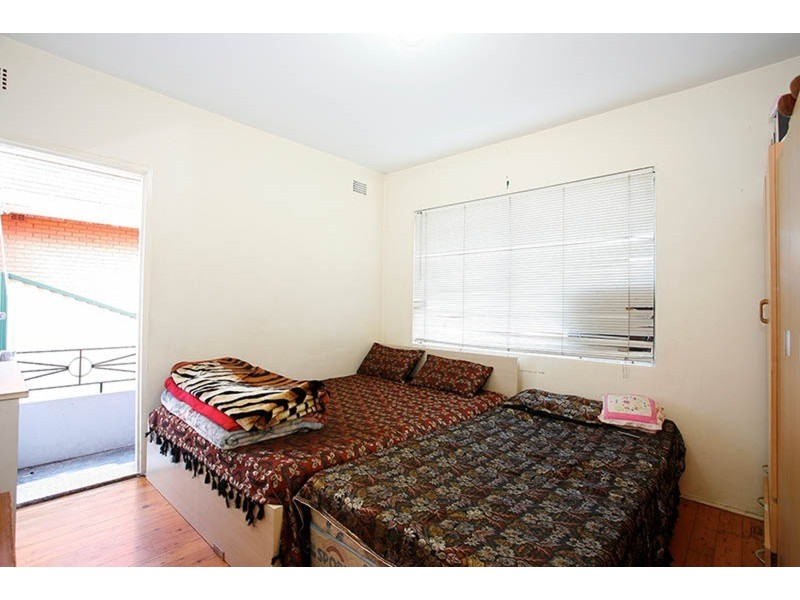 2/85 Hampden Road, Lakemba NSW 2195