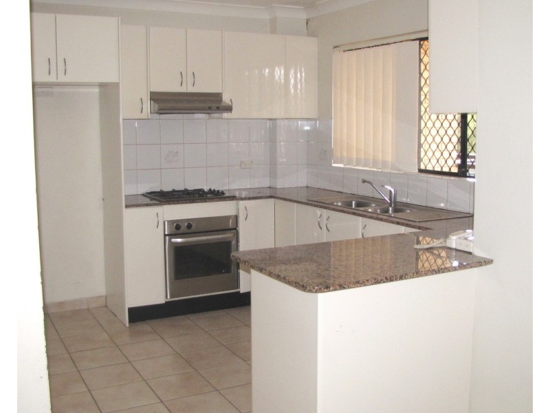 2/35-37 Brandon Avenue, Bankstown NSW 2200