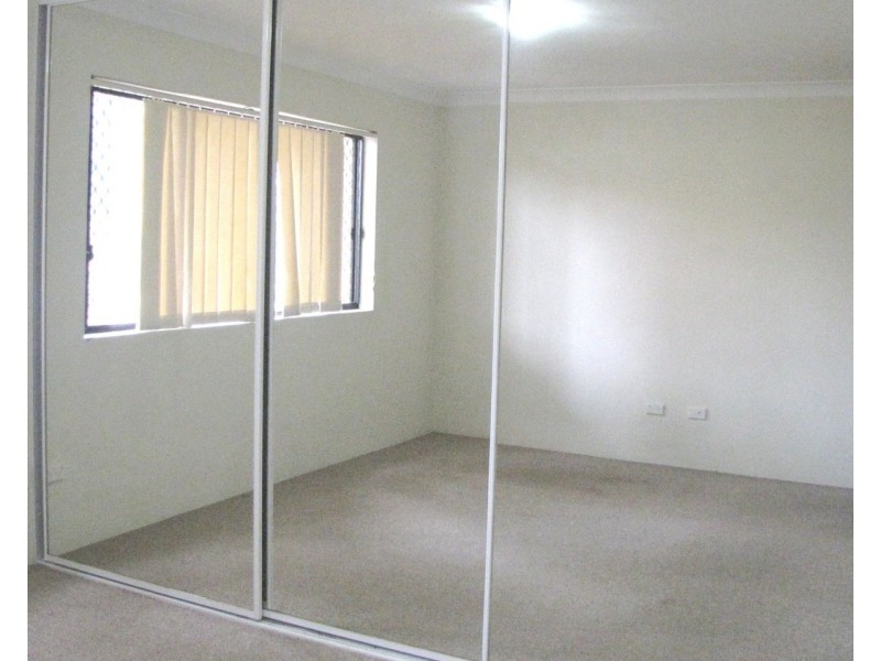 2/35-37 Brandon Avenue, Bankstown NSW 2200