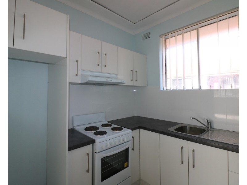 4/27 Tudor Street, Belmore NSW 2192