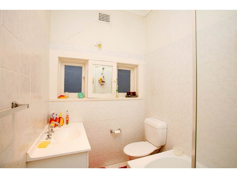 2/289-291 Homer Street, Earlwood NSW 2206