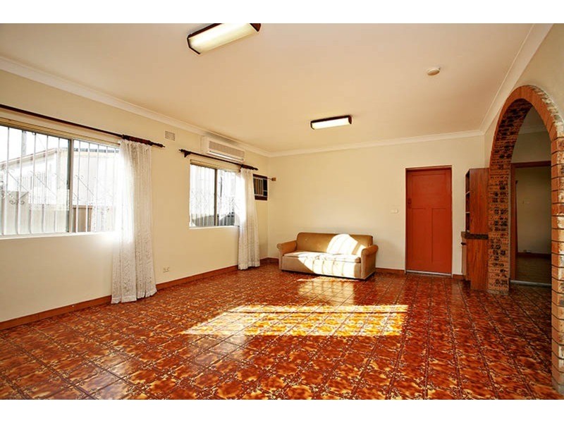 25 Peel  Street, Belmore NSW 2192