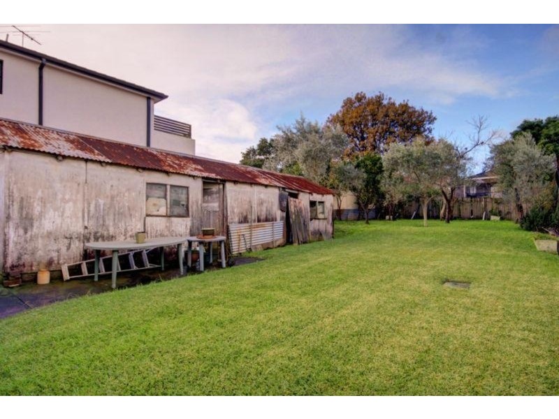 24 Platts Avenue, Belmore NSW 2192