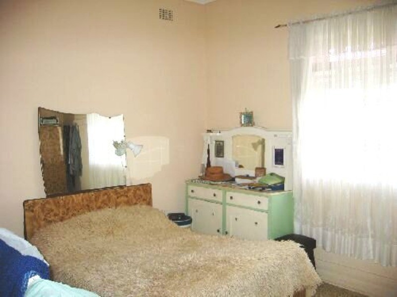 104 Yangoora Road, Lakemba NSW 2195