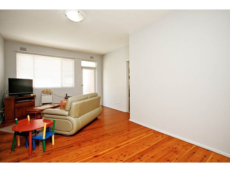 1/3 Hugh Street, Belmore NSW 2192