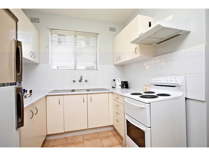 1/3 Hugh Street, Belmore NSW 2192