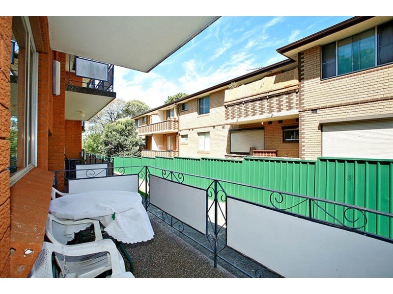 1/3 Hugh Street, Belmore NSW 2192