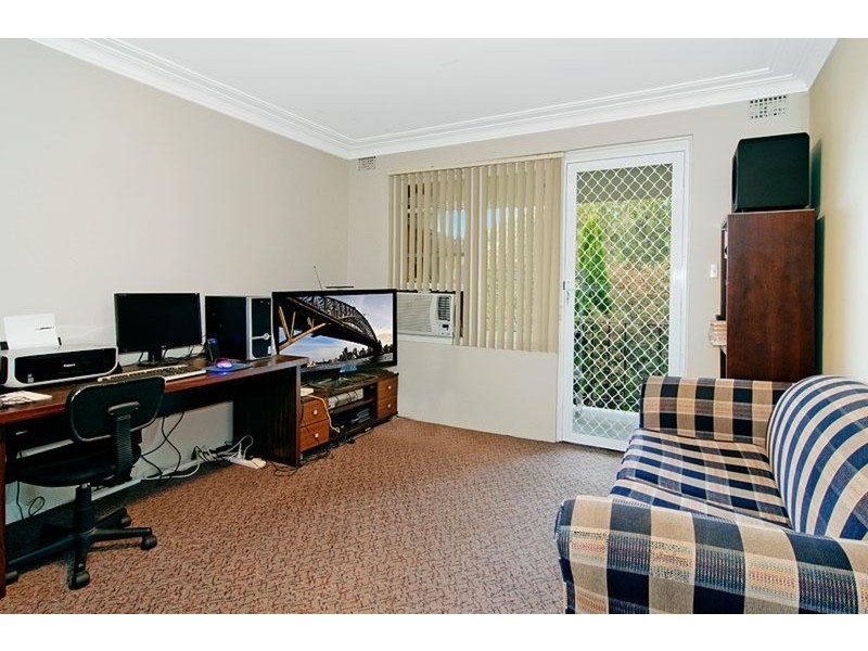 4/15 Anderson Street, Belmore NSW 2192