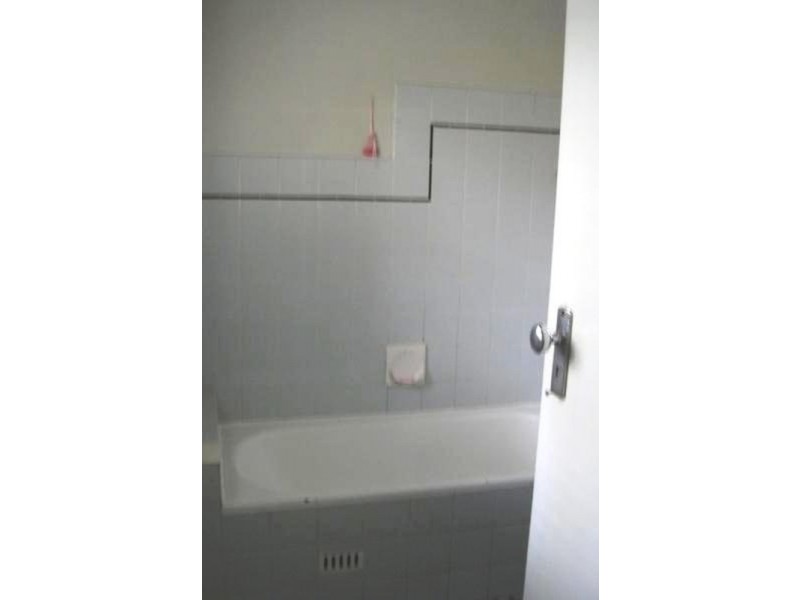 1/68 Sproule Street, Lakemba NSW 2195