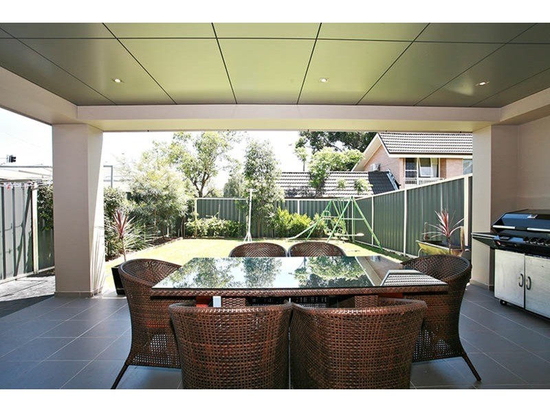 5A Webber Street, Greenacre NSW 2190