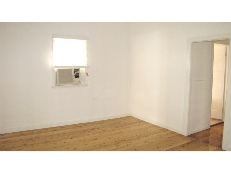 7 McKenzie Street, Campsie NSW 2194