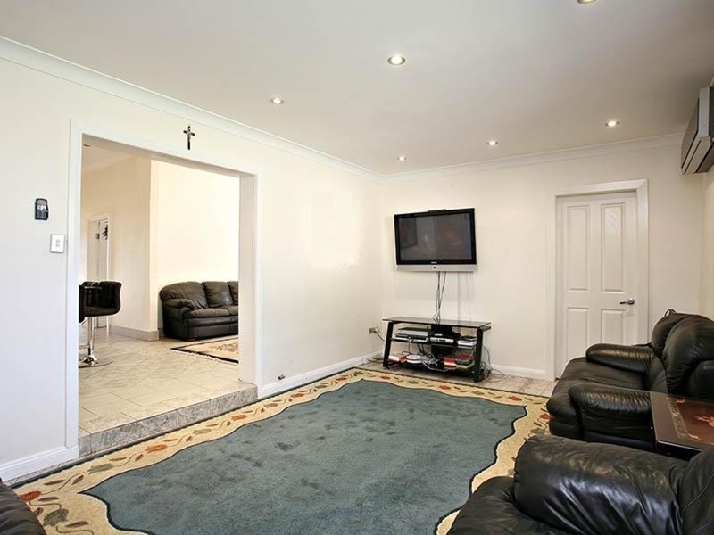 88 Yangoora Road, Lakemba NSW 2195