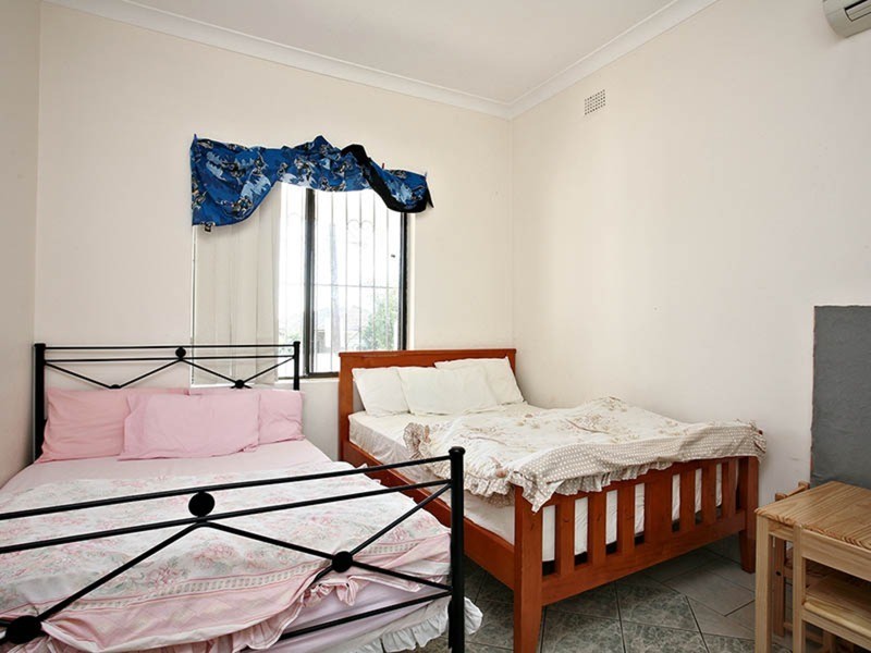 88 Yangoora Road, Lakemba NSW 2195