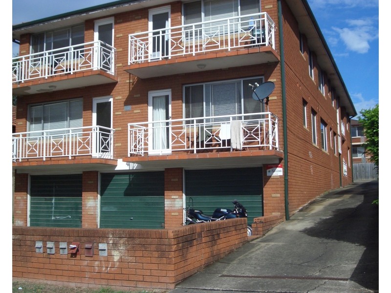 2/4 Lucerne Street, Belmore NSW 2192