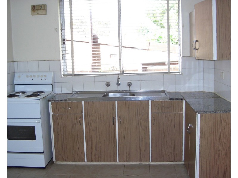 2/4 Lucerne Street, Belmore NSW 2192