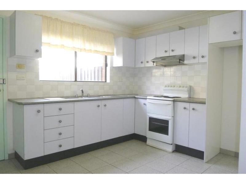 4/32 Gillies Street, Lakemba NSW 2195