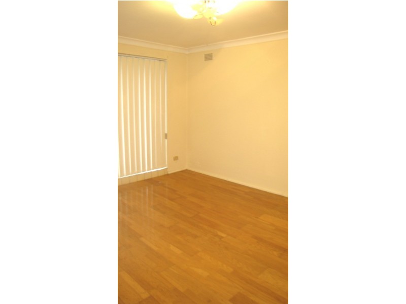 8/12 Canton Street, Canterbury NSW 2193