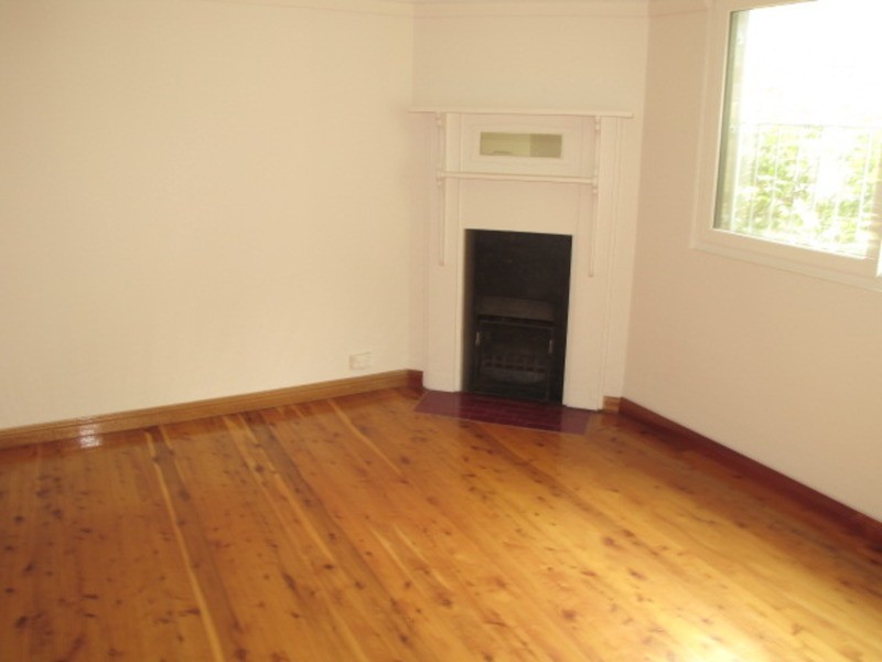 856 Canterbury Road, Roselands NSW 2196