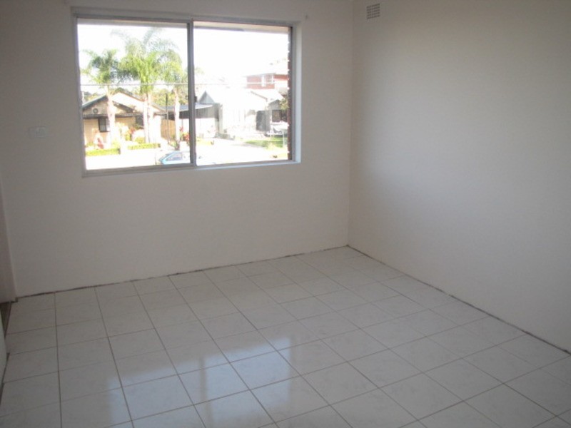 5/11 Phillip Street, Roselands NSW 2196