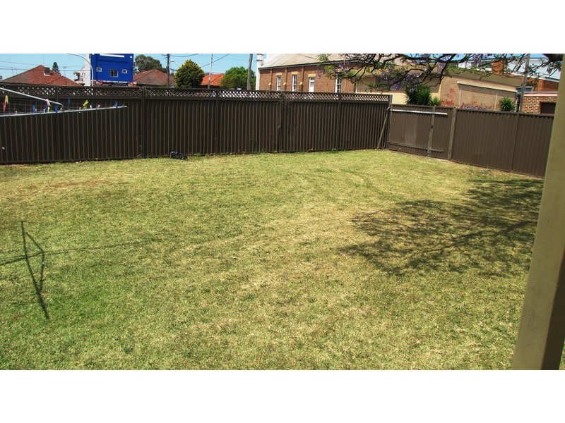 27 Cleary Avenue, Belmore NSW 2192