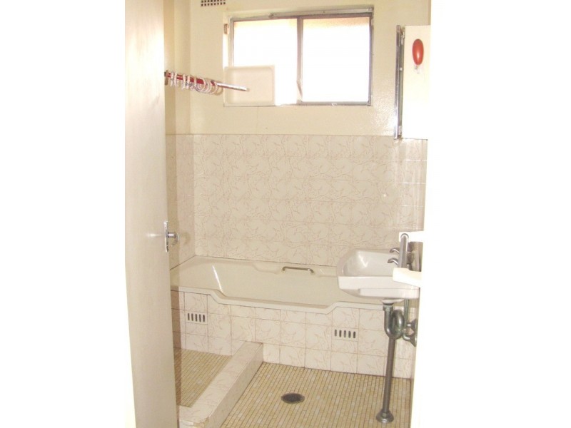 8/10 Ferguson Avenue, Wiley Park NSW 2195