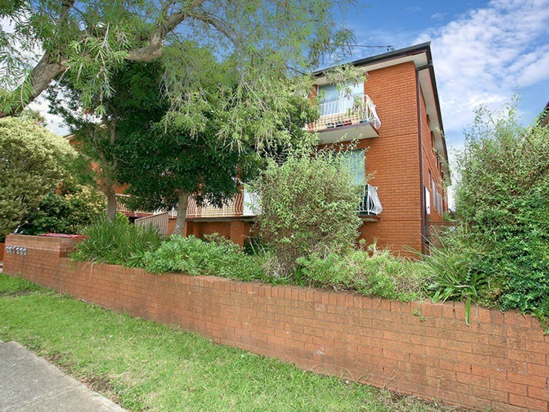 6/7 Allan Avenue, Belmore NSW 2192