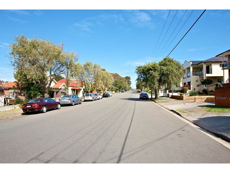 6/7 Allan Avenue, Belmore NSW 2192