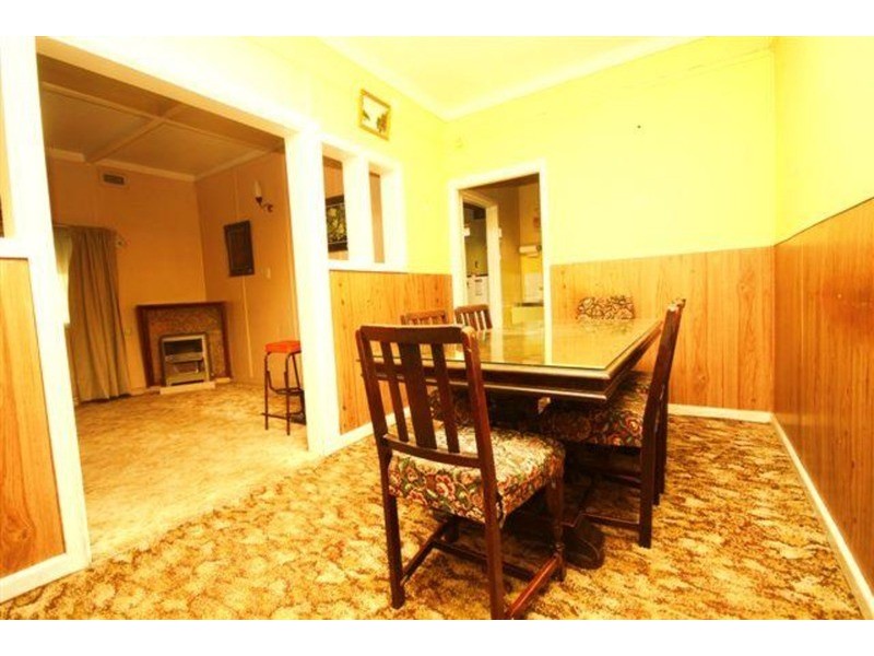 118 Mimosa Road, Greenacre NSW 2190