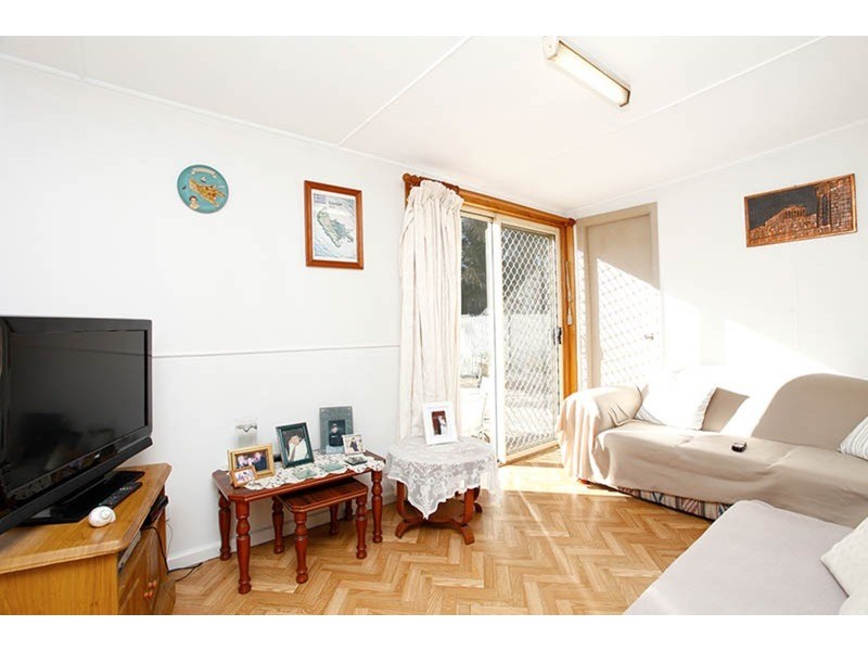 18 Blenman  Avenue, Punchbowl NSW 2196