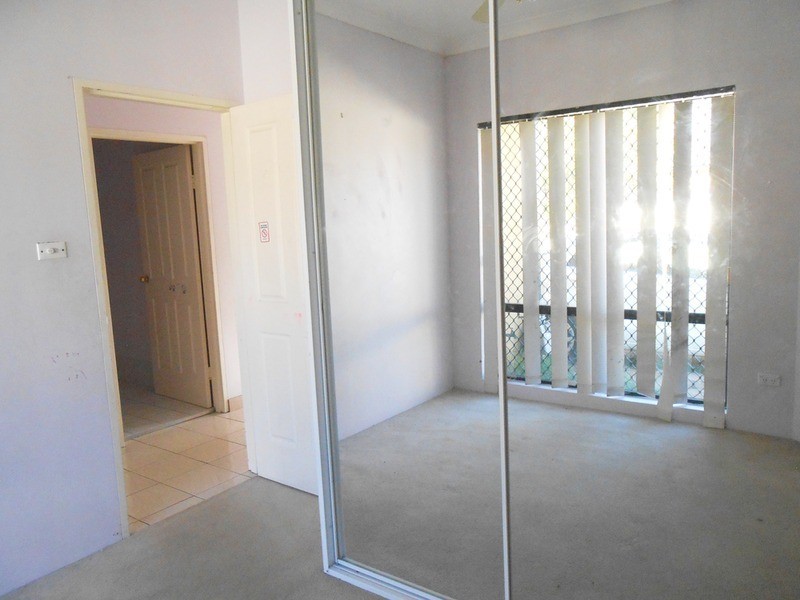 4/57 Scott Street, Punchbowl NSW 2196