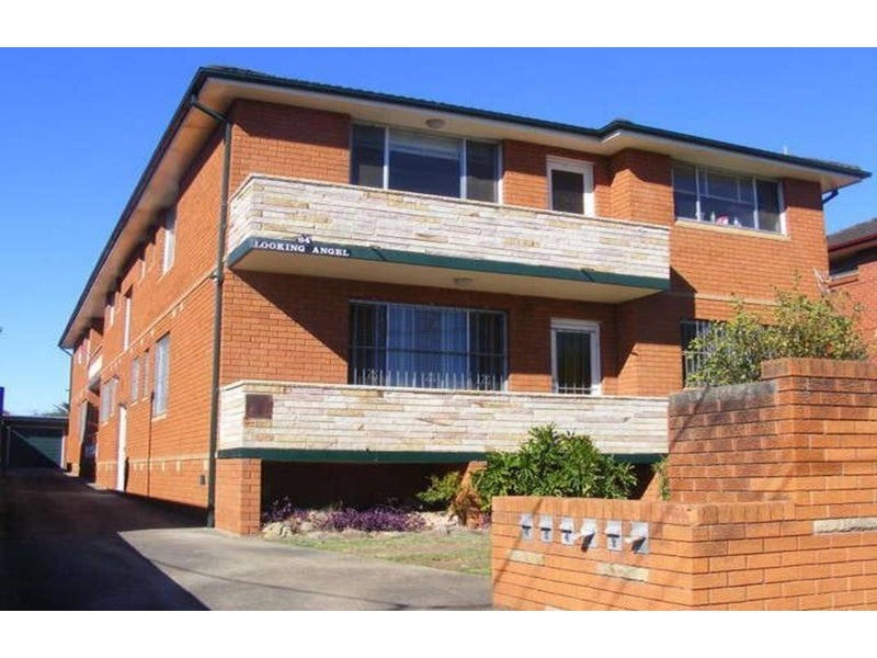 2/64 Amy Street, Campsie NSW 2194