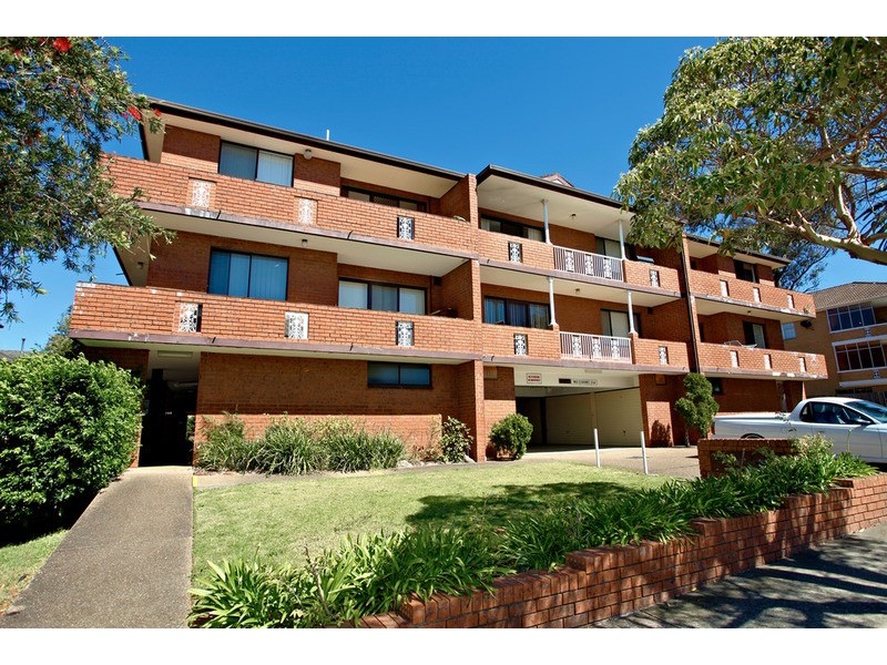 8/11 Gladstone Street, Bexley NSW 2207
