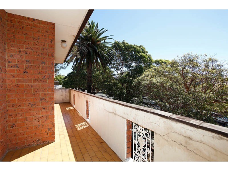 8/11 Gladstone Street, Bexley NSW 2207