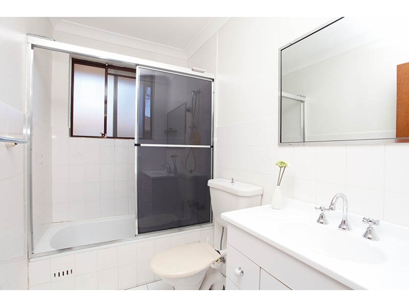 8/11 Gladstone Street, Bexley NSW 2207