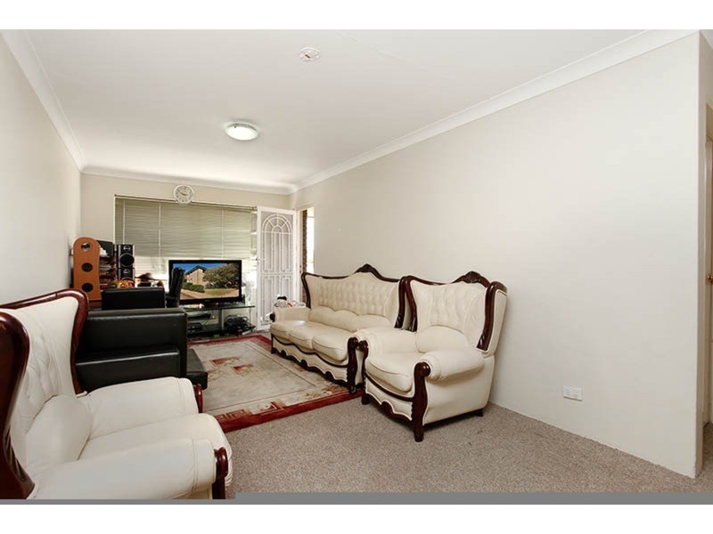 6/53 Benaroon Road, Belmore NSW 2192